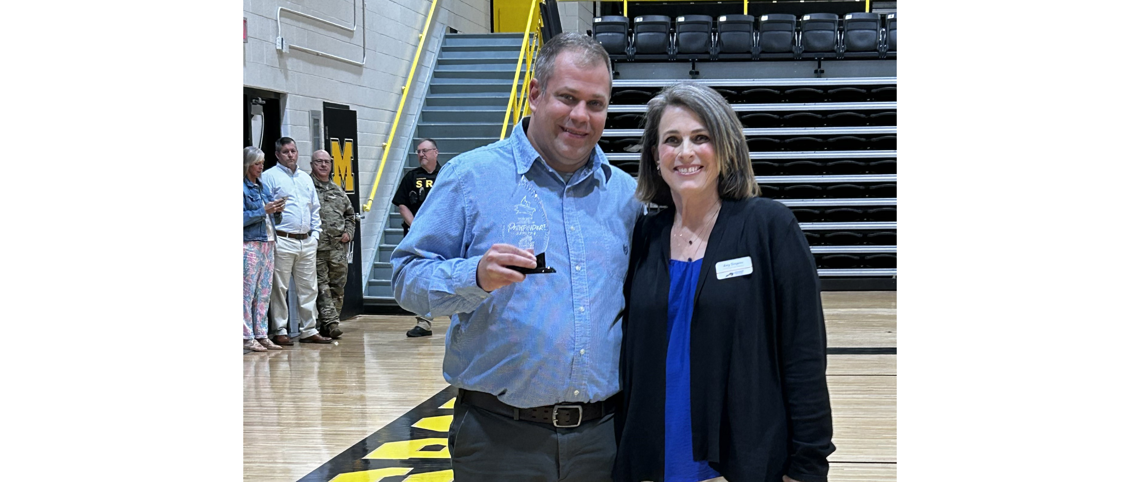 Dr. Amy Simpson, SKCTC Director of Public Relations, presented the SKCTC Pathfinder Award to Richie Rogers from Middlesboro High School